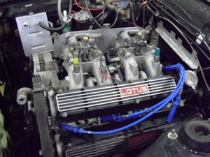 Le moteur terminé  dans la voiture